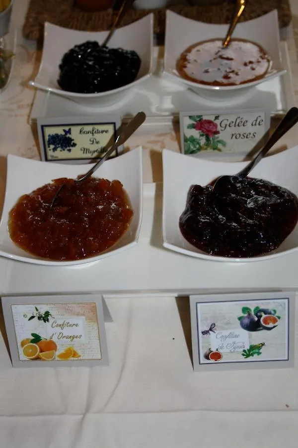 Bed & Breakfast La Villa D'Olivene Cuers
